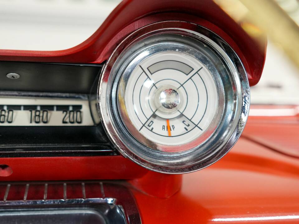 Bild 24/43 von Plymouth Fury (1961)