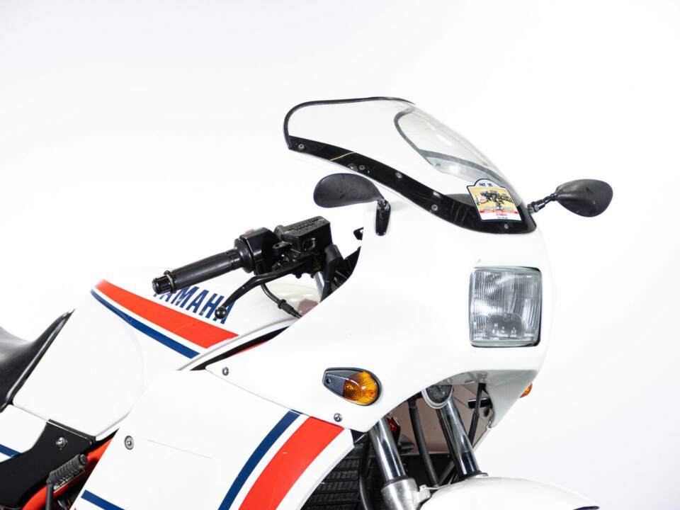 Bild 28/50 von Yamaha RD 350 LC (1990)