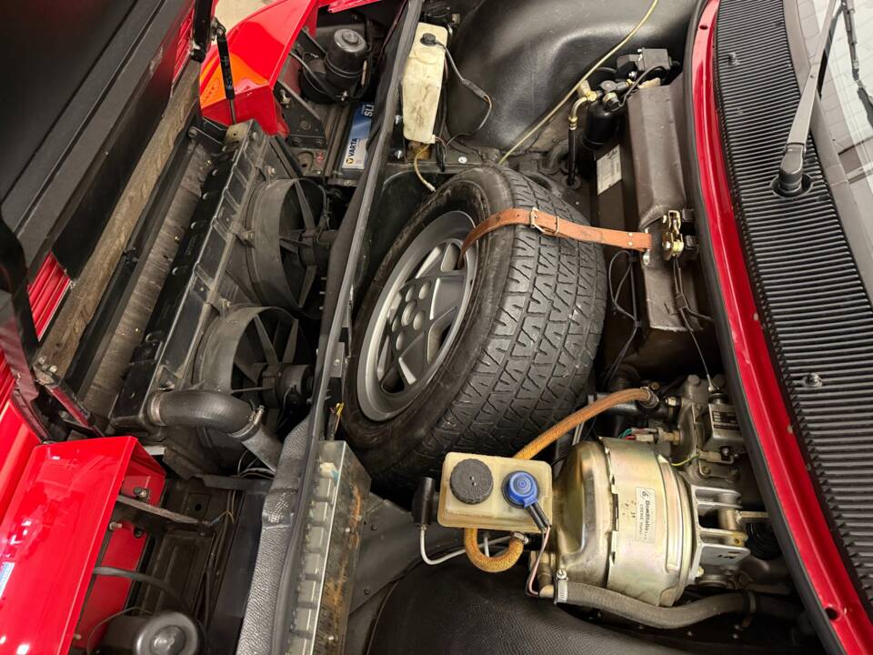 Bild 5/19 von Ferrari Mondial 3.2 (1987)