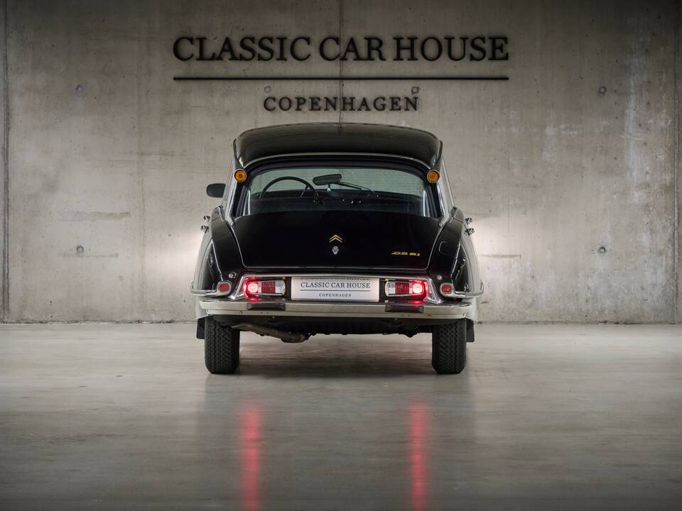 Image 9/97 of Citroën DS 20 Chapron (1972)