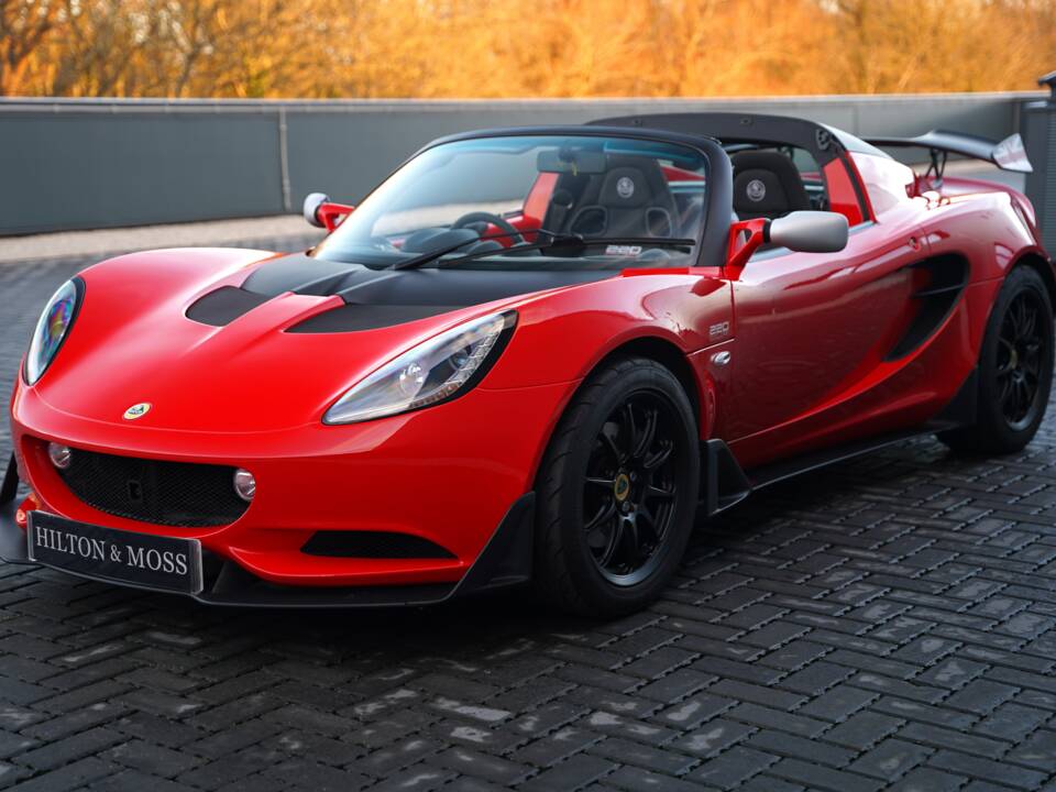 Image 11/50 of Lotus Elise Cup 250 (2017)