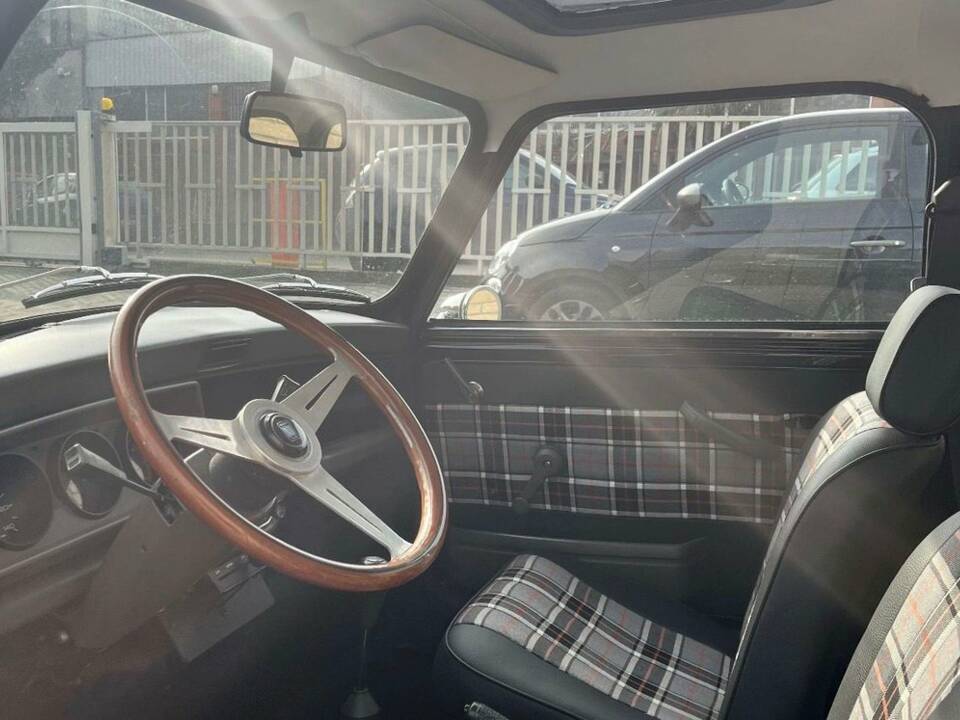 Bild 2/8 von Rover Mini Mayfair (1989)