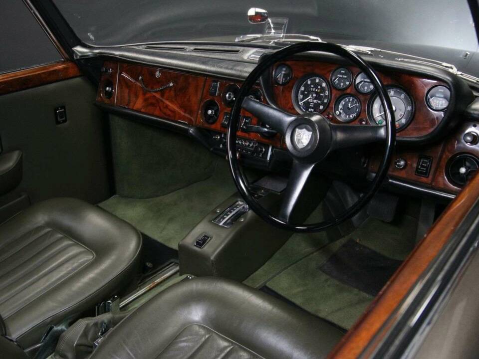 Image 23/50 de Bristol 411 Mk. I (1970)