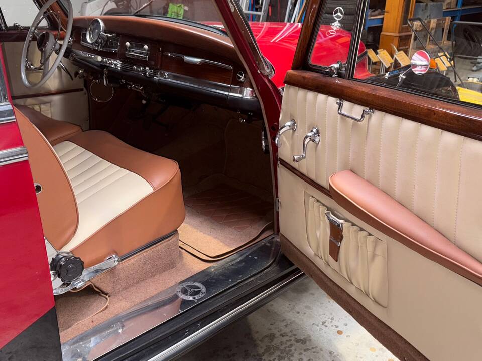 Bild 18/24 von Mercedes-Benz 300 b (1955)