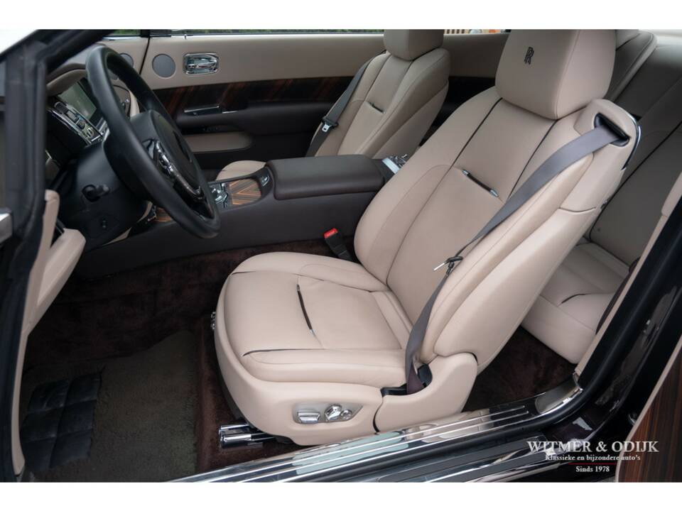 Image 7/38 of Rolls-Royce Wraith (2014)