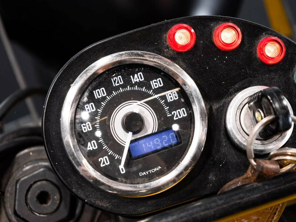 Immagine 17/46 di BMW R 1100 RS (1993)