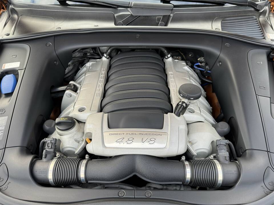 Bild 42/53 von Porsche Cayenne GTS (2008)