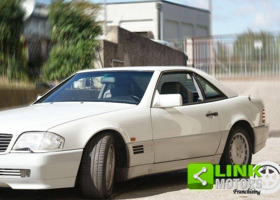 Image 7/10 de Mercedes-Benz 300 SL-24 (1989)