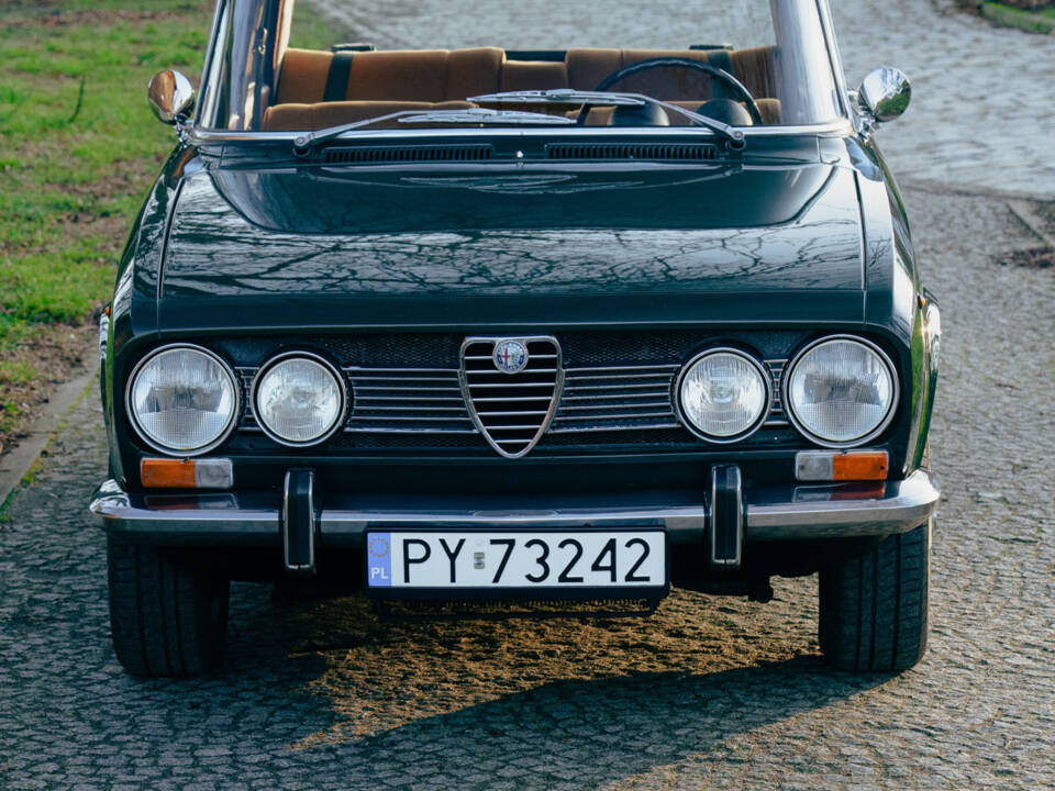 Image 38/78 de Alfa Romeo 1750 Berlina (1970)