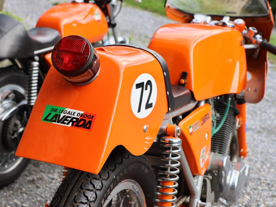 Image 53/56 of Laverda DUMMY (1970)