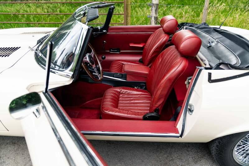 Bild 40/50 von Jaguar E-Type V12 (1971)