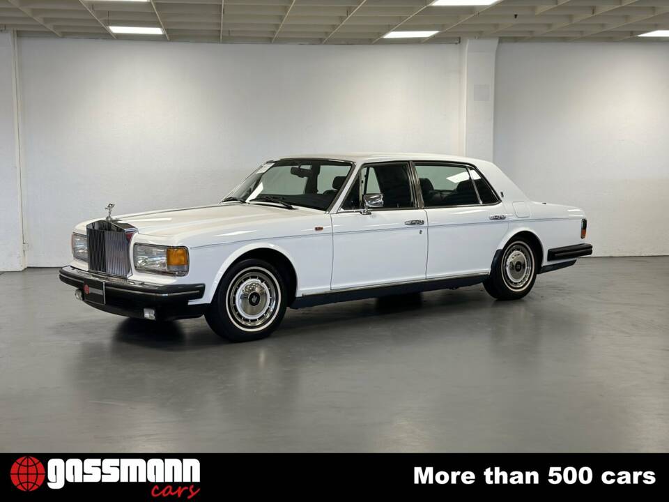 Image 3/15 of Rolls-Royce Silver Spur III (1995)