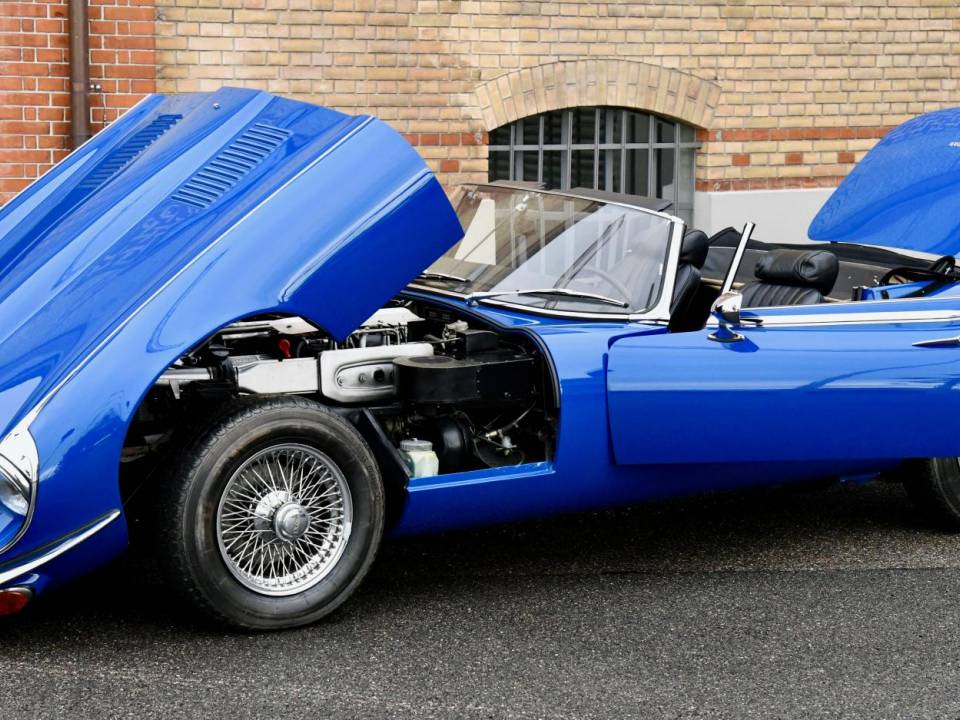 Imagen 13/50 de Jaguar Type E V12 (1973)