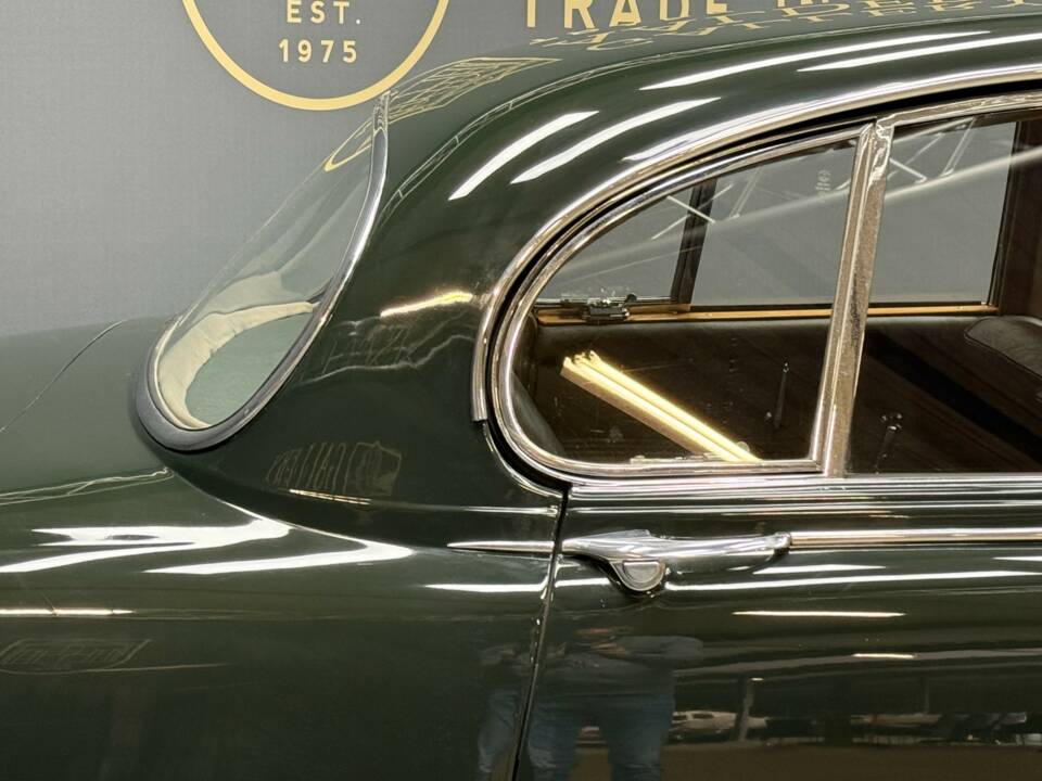 Bild 39/50 von Daimler Sovereign 420 (1968)