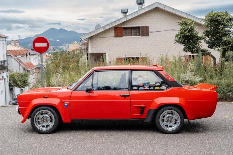 Image 7/72 of FIAT 131 Abarth Rally (1976)