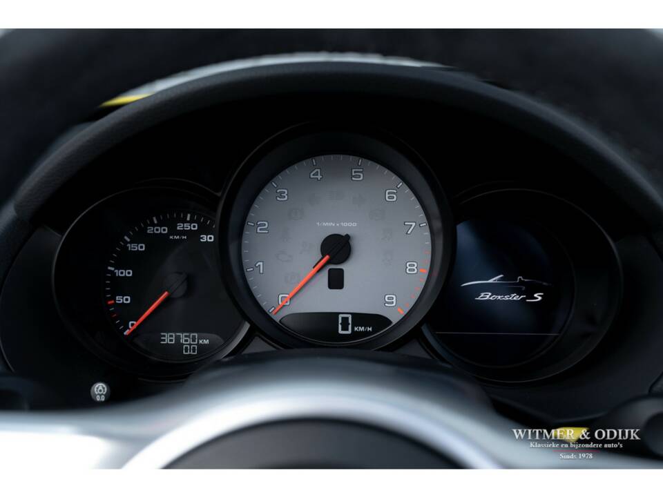 Image 24/27 de Porsche Boxster S (2013)
