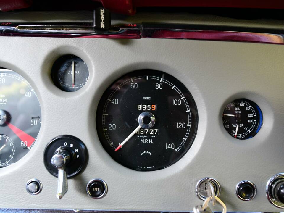 Image 35/50 of Jaguar XK 150 FHC (1959)