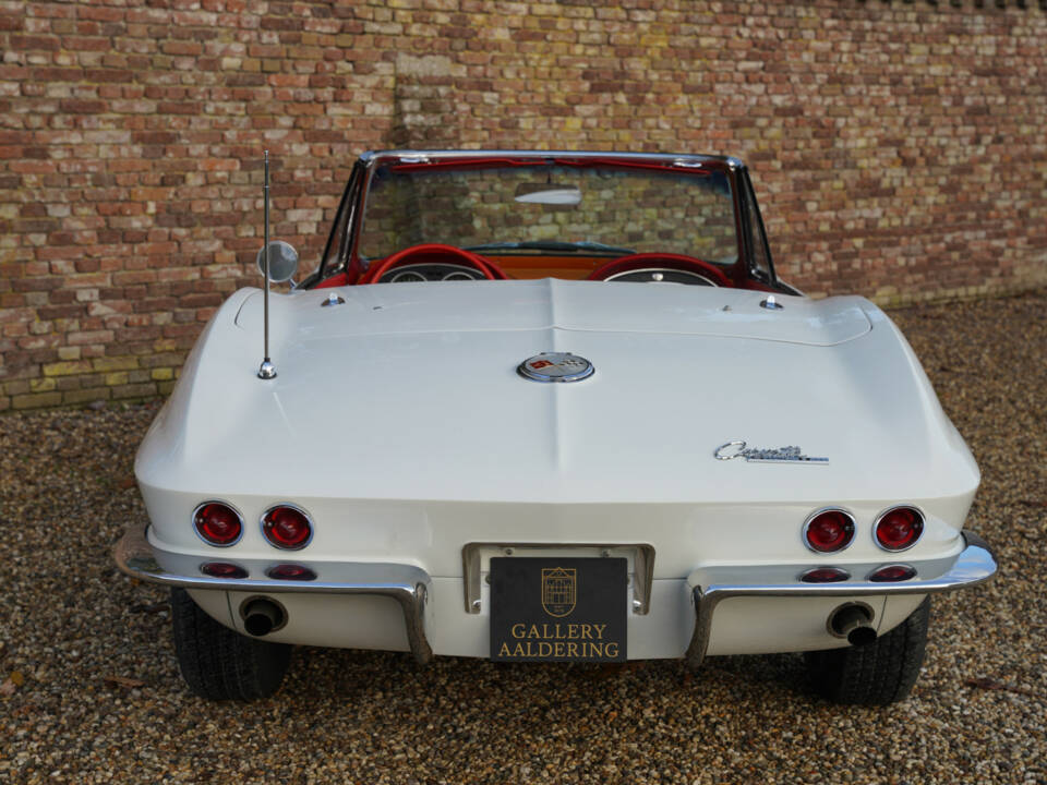 Image 6/50 of Chevrolet Corvette Sting Ray Convertible (1963)