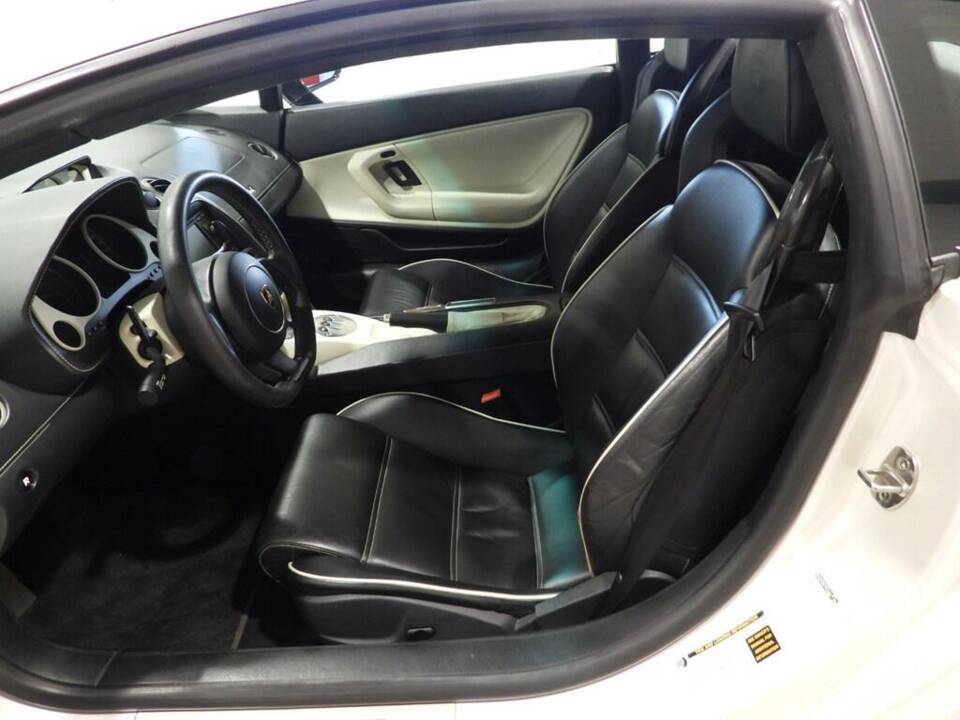 Imagen 3/10 de Lamborghini Gallardo SE (2005)