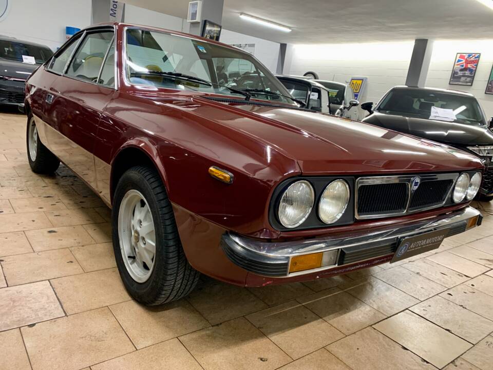 Image 4/17 of Lancia Beta Coupe 1600 (1978)