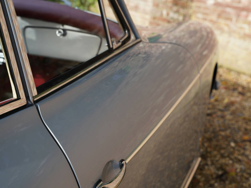 Image 22/50 of Porsche 356 B 1600 Super 90 (1961)