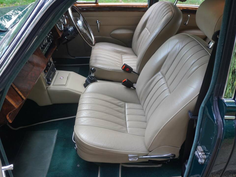 Bild 12/19 von Jaguar Mk II 3.8 (1963)