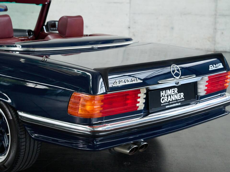 Image 24/50 de Mercedes-Benz 420 SL (1988)