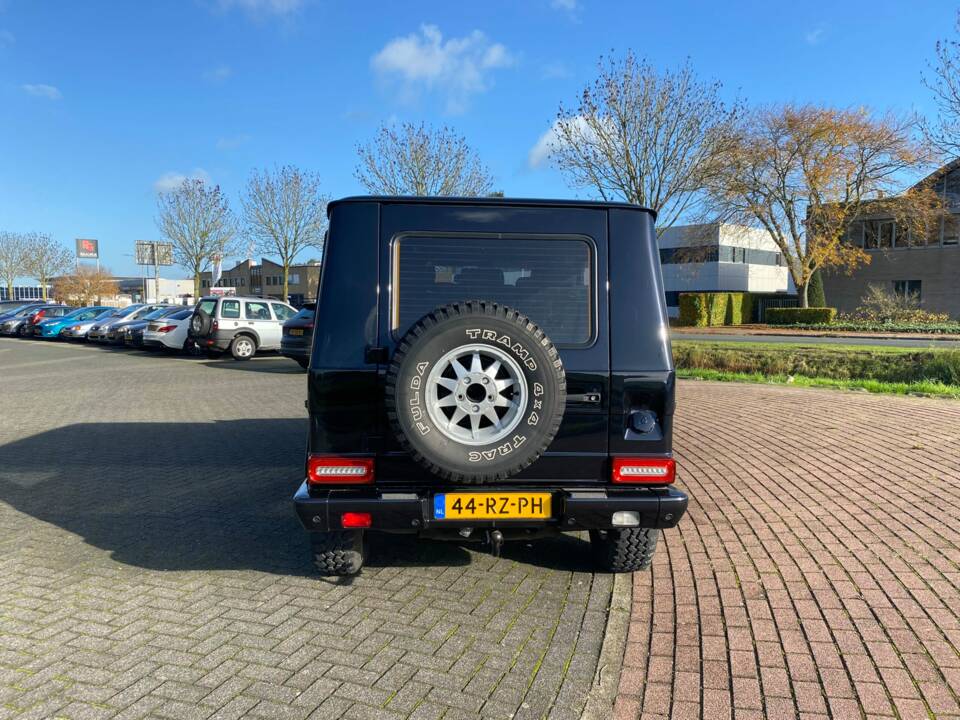 Image 2/5 of Mercedes-Benz 280 GE (SWB) (1979)