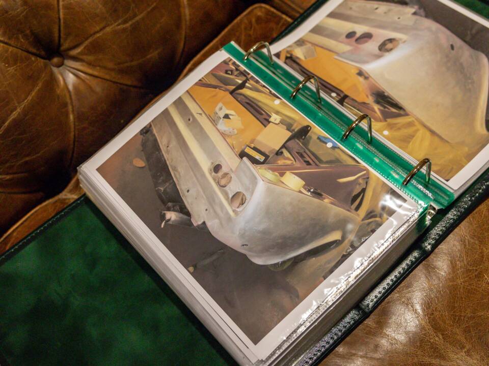 Afbeelding 59/62 van Aston Martin V8 Vantage X-Pack (1987)