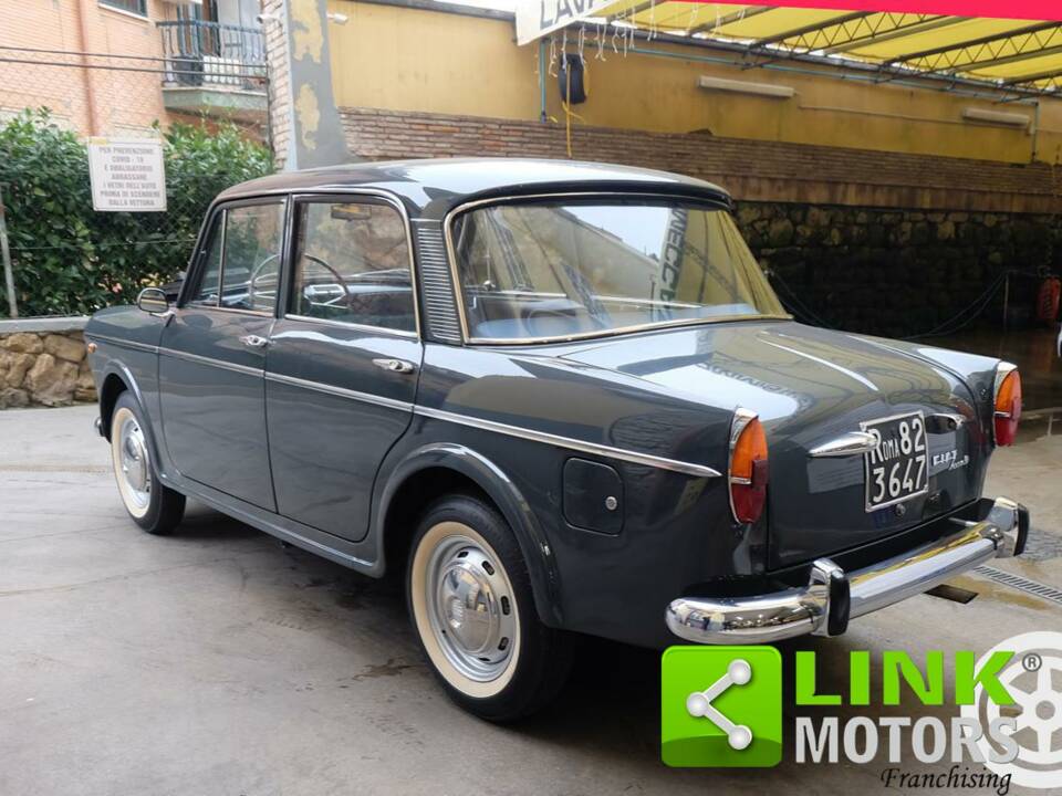 Immagine 3/10 di FIAT 1100 D (1965)