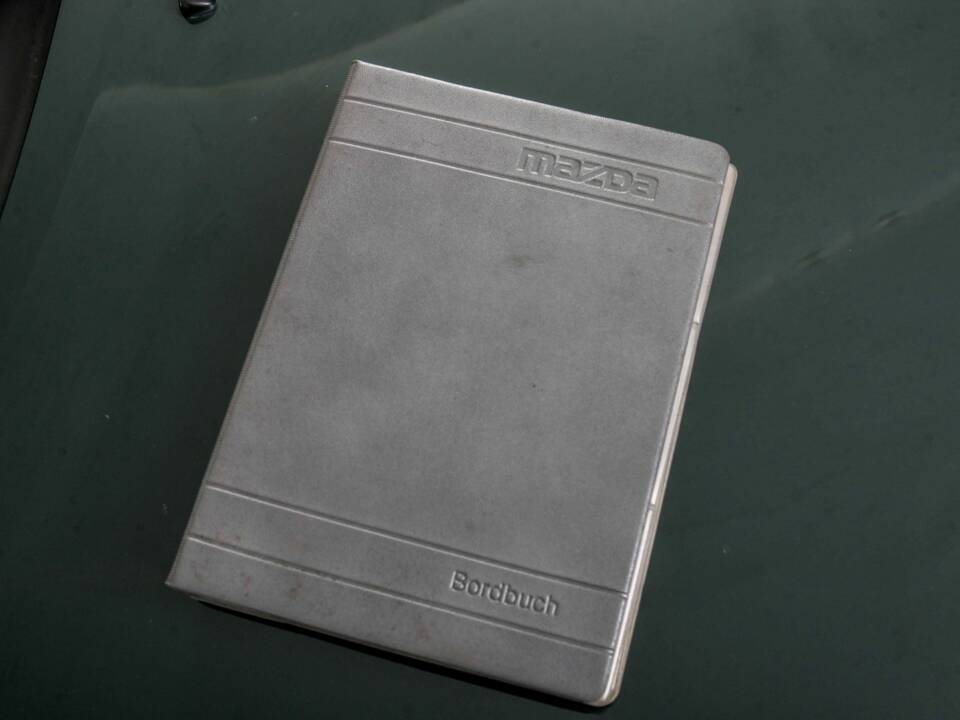 Bild 47/50 von Mazda MX 5 (1995)