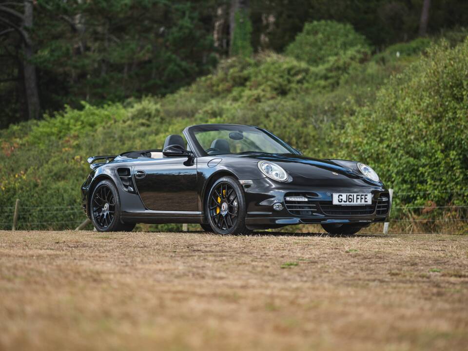 Bild 20/50 von Porsche 911 Turbo S (2011)