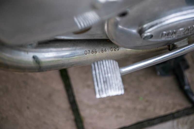 Immagine 25/27 di Ducati 750 GT (1975)