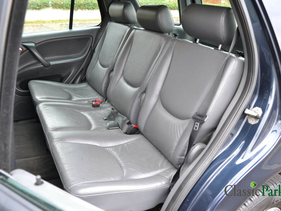 Imagen 26/50 de Mercedes-Benz ML 230 (1998)