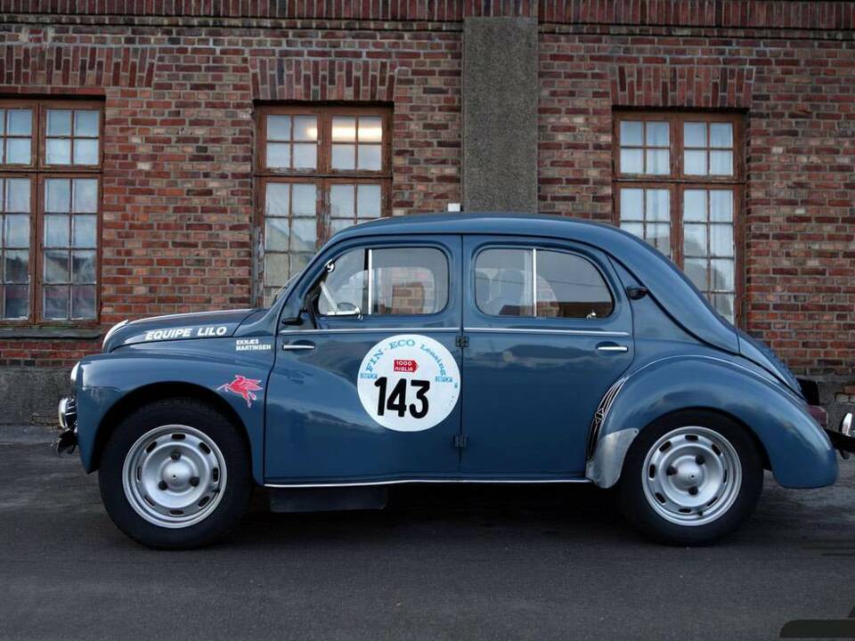 Imagen 2/59 de Renault 4 CV (1955)