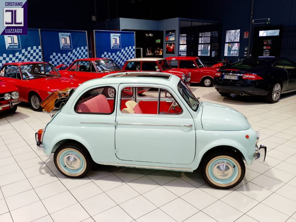 Image 13/44 of FIAT 500 D (1965)