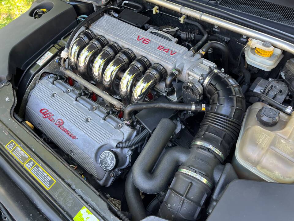 Imagen 23/66 de Alfa Romeo GTV 3.2 V6 24V (2003)