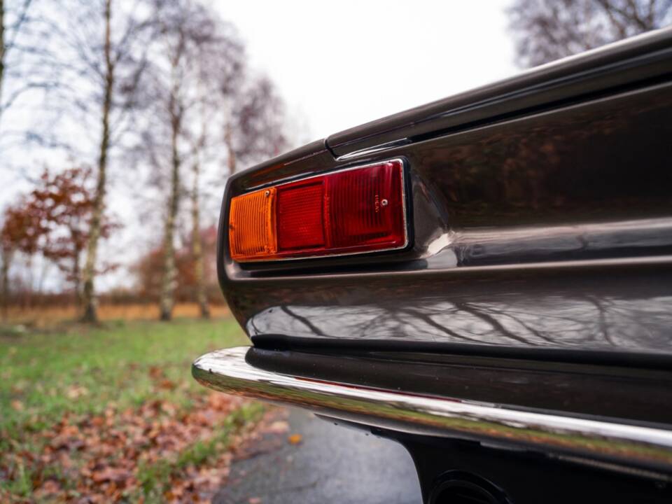 Image 22/63 de Aston Martin DBS (1968)