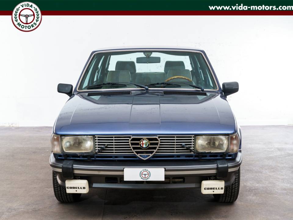 Imagen 14/44 de Alfa Romeo Giulietta 1.8 (1982)