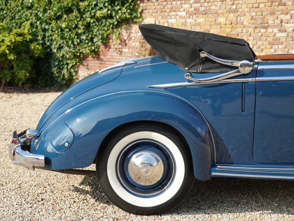 Immagine 41/50 di Mercedes-Benz 170 S Cabriolet A (1949)
