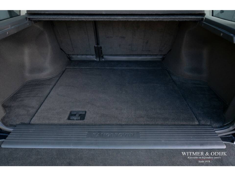 Bild 26/28 von Land Rover Range Rover 4.6 HSE (2000)