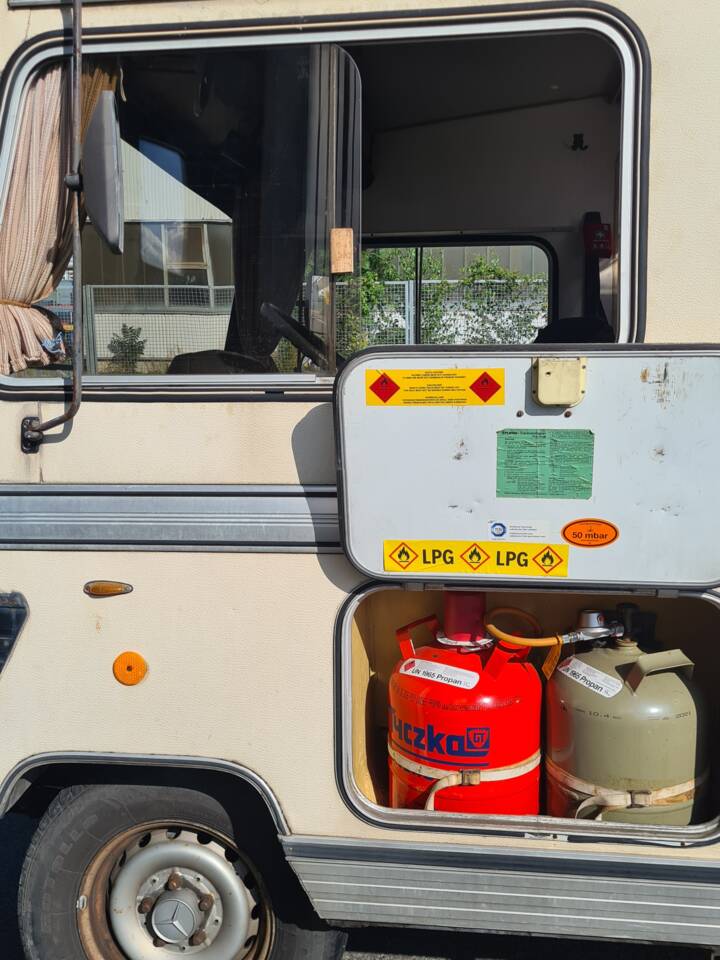 Image 12/31 of Mercedes-Benz T1 308 D Hymer Mobil (1980)