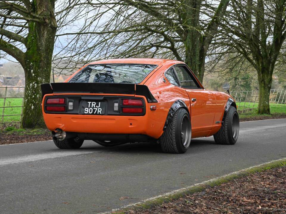 Image 11/50 of Datsun 280-Z (1977)