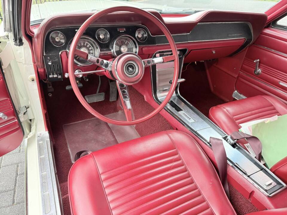 Image 33/50 of Ford Mustang 289 (1967)