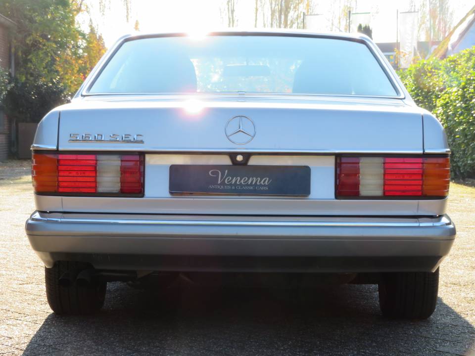 Image 8/30 of Mercedes-Benz 560 SEC (1987)