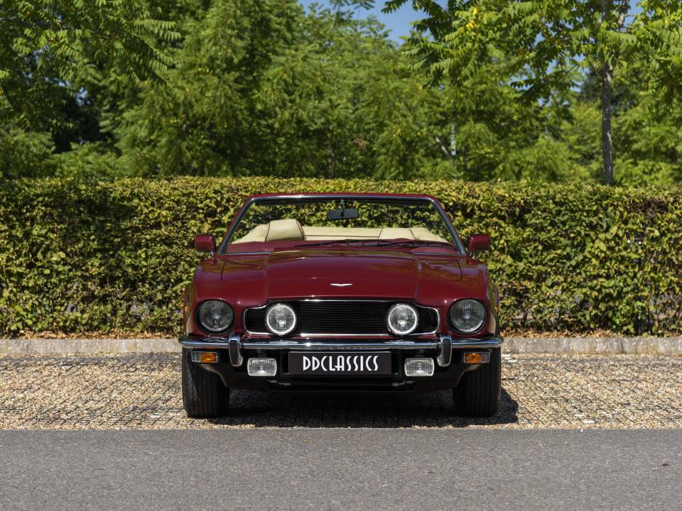 Bild 3/34 von Aston Martin V8 EFi Volante (1987)