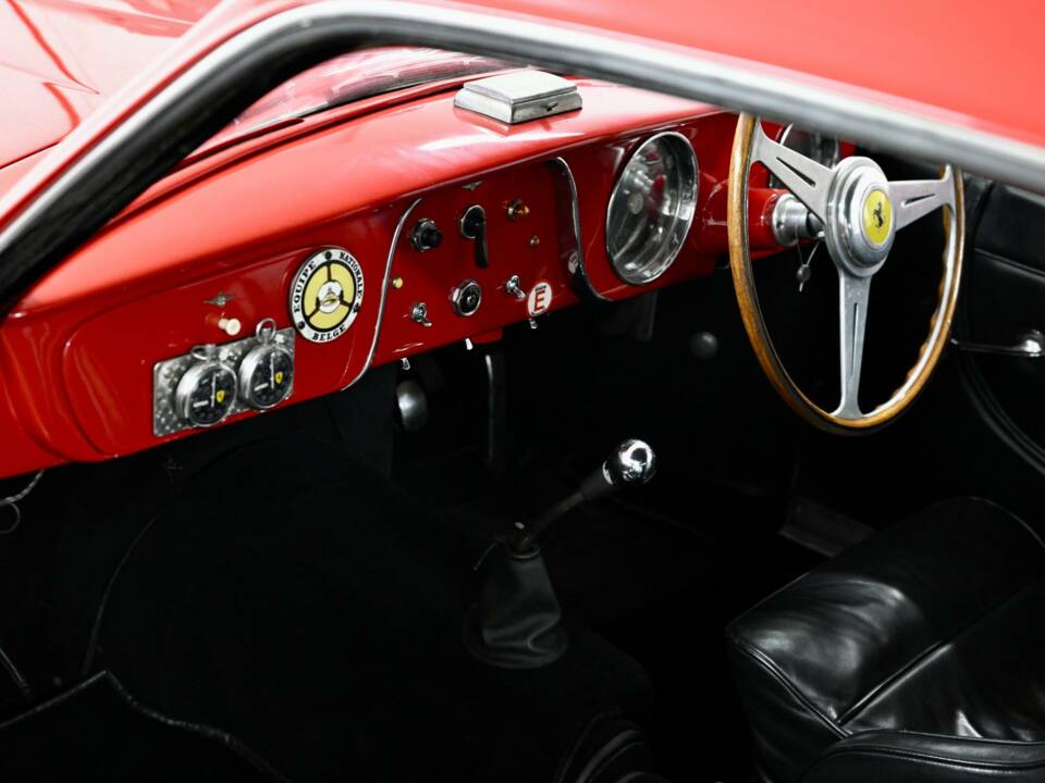 Image 35/50 de Ferrari 212 Inter (1952)