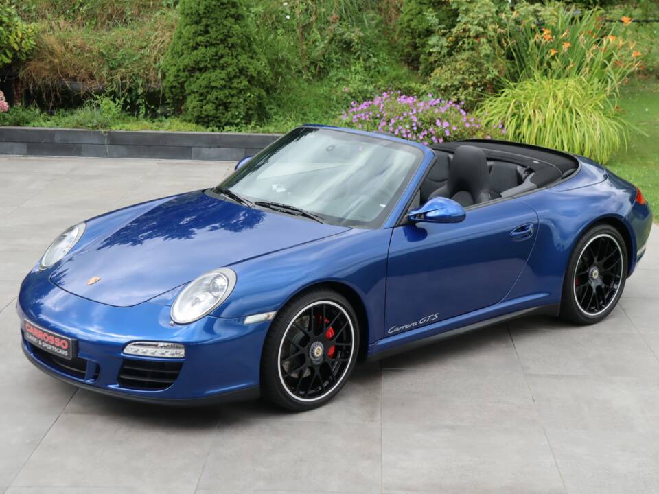 Bild 49/50 von Porsche 911 Carrera 4 GTS (2011)