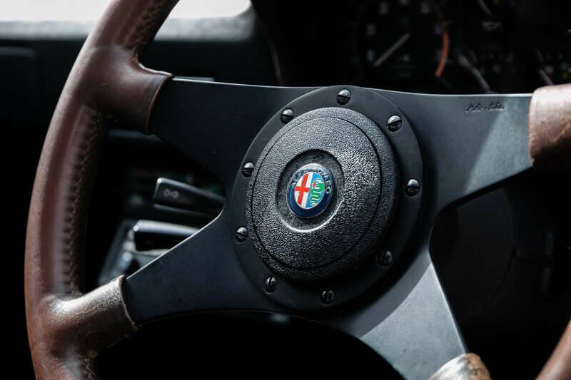 Afbeelding 34/41 van Alfa Romeo GTV 6 2.5 (1983)
