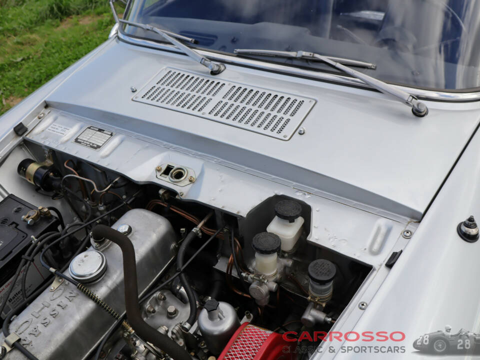 Image 28/42 of Datsun Fairlady 2000 (1969)